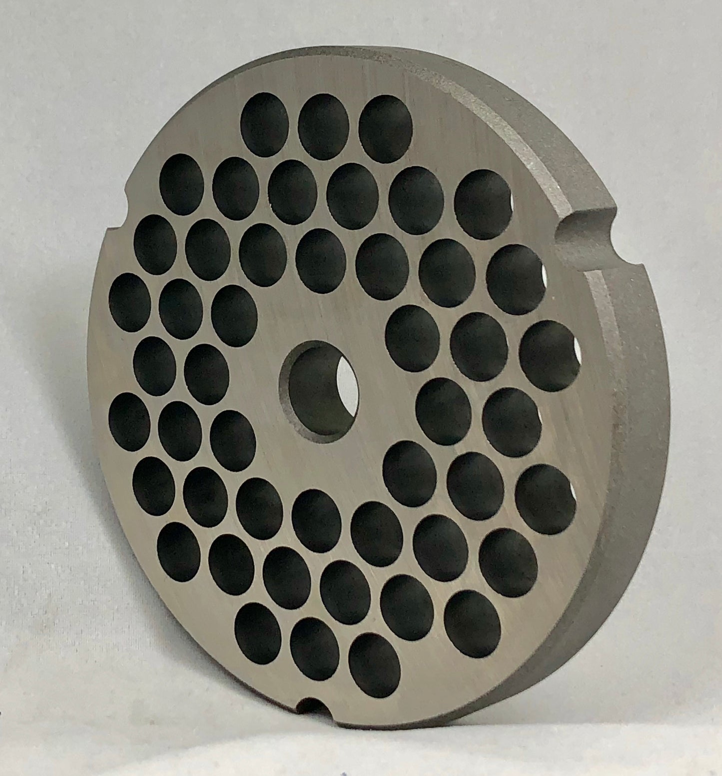 32 TRIUMPH 3/8" HOLES - Size 32 Reversible Grinder Plate - 102813