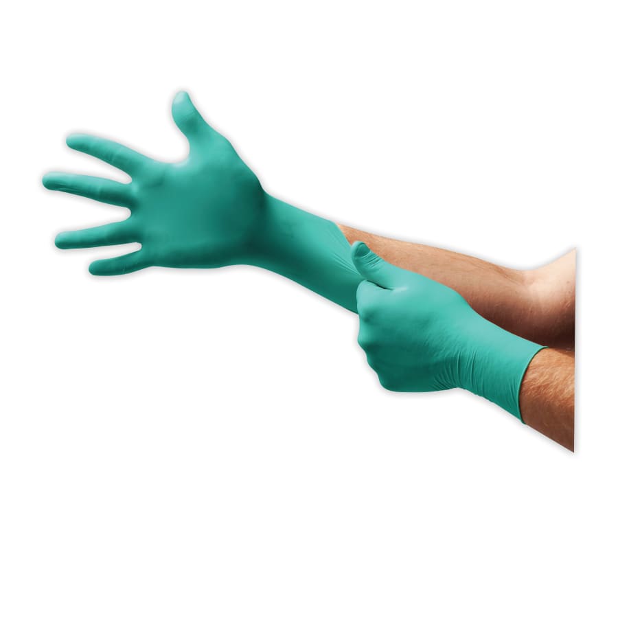 92-600 Nitrile Powder-Free Disposable Gloves, Smooth, 4.9 mil Palm/5.5 mil Fingers, Small, Green