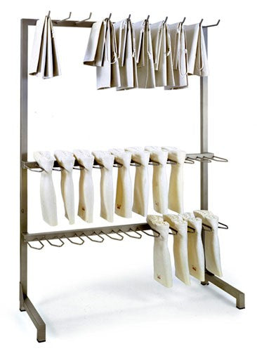 Roser Model 3711 Rack for Boots and Aprons