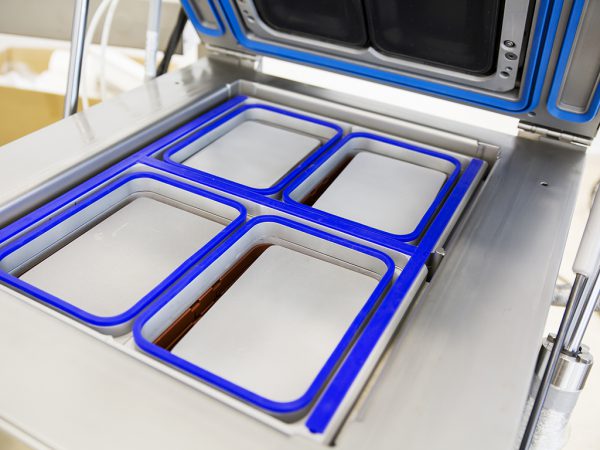 Frimaq Model Maxi Skin +40 Semi-automatic Tray Sealer with MAP